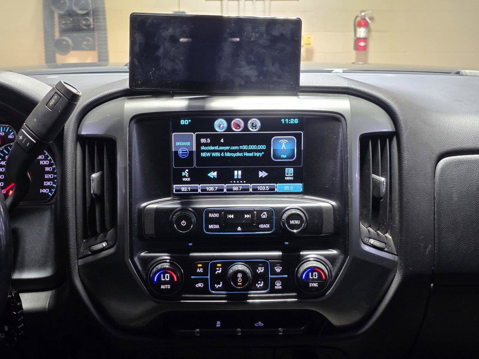 Used 2015 Chevrolet Silverado 1500 LT w/ LT Convenience Package RWD image 18