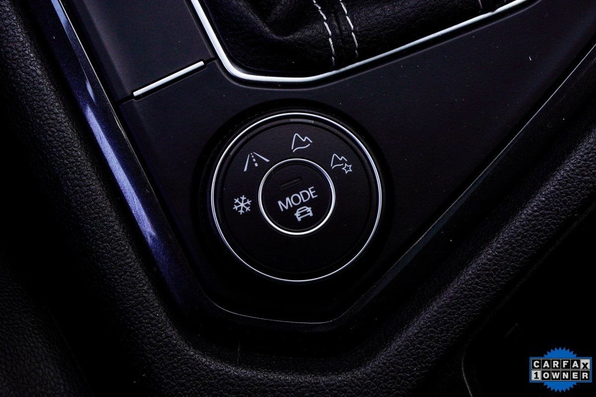 Used 2022 Volkswagen Tiguan SE R-Line image 24