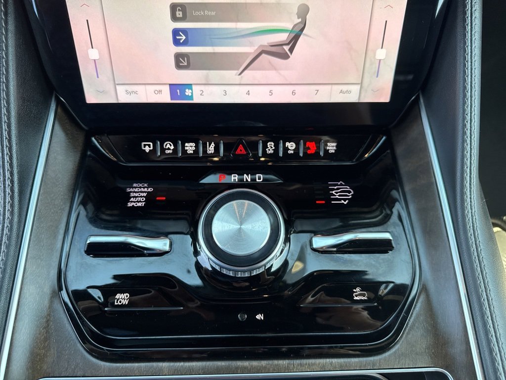 Used 2023 Jeep Grand Wagoneer L Series II image 57