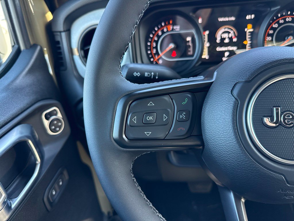 New 2027 Jeep Gladiator Sport AWD/4WD image 32