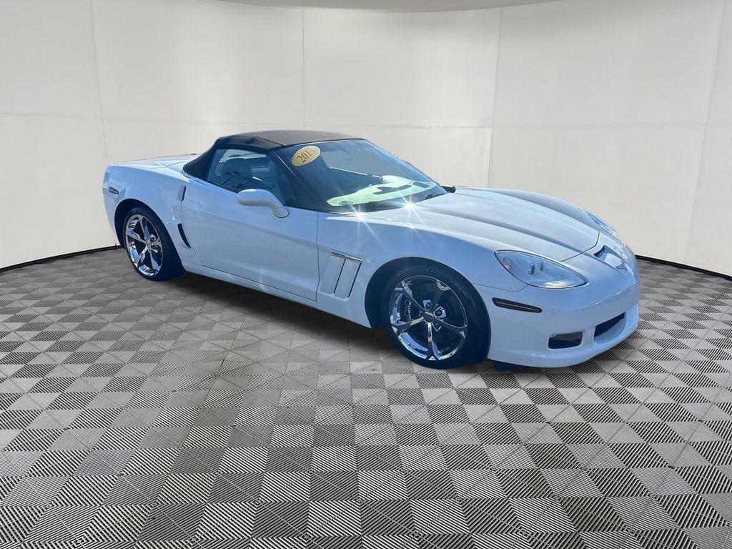 Used 2013 Chevrolet Corvette Grand Sport w/ 3LT Preferred Equipment Group RWD image 7