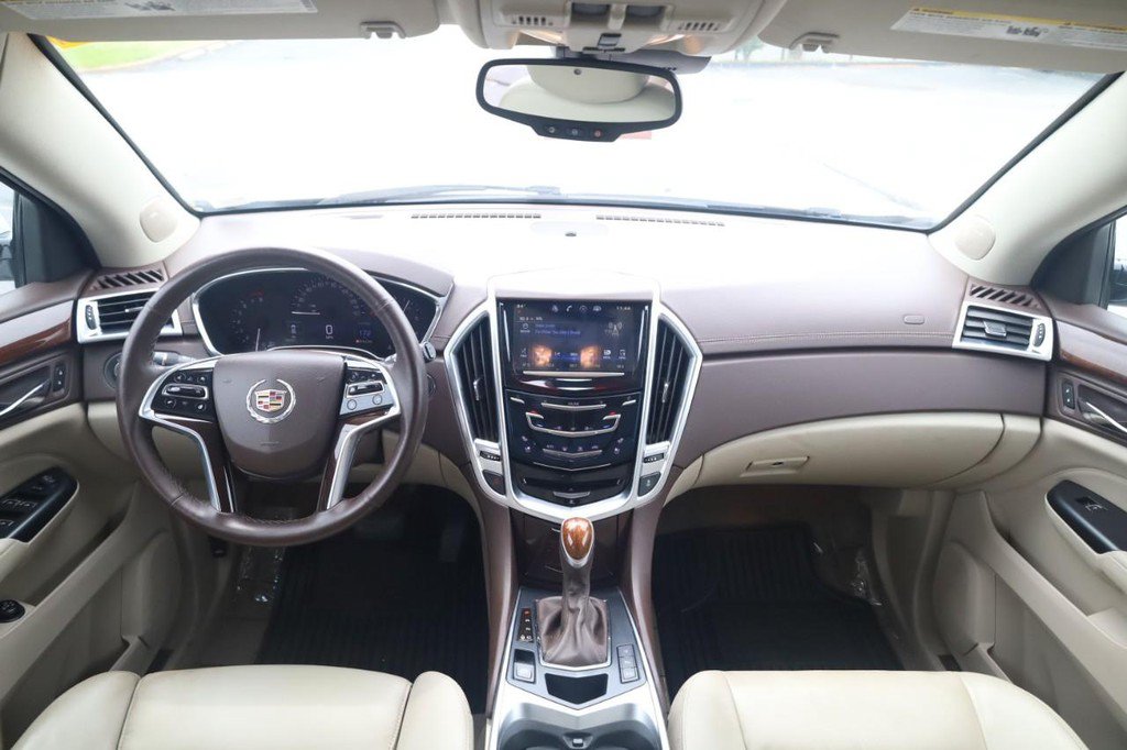Used 2015 Cadillac SRX Premium FWD image 7