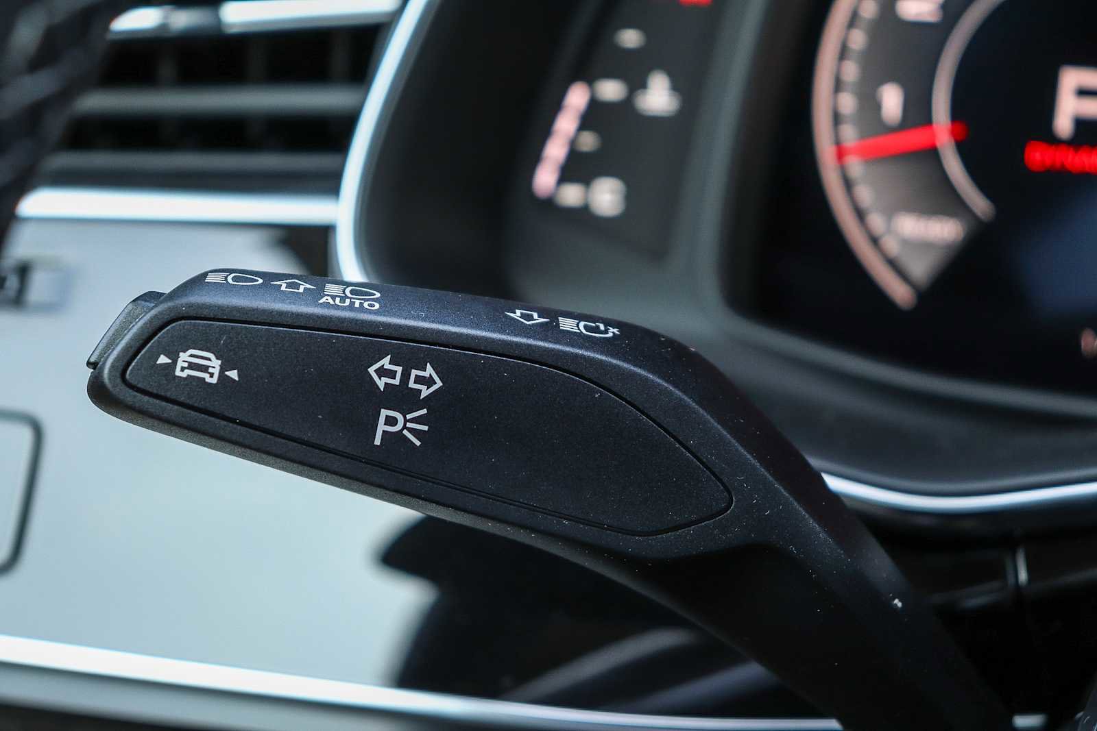 New 2026 Audi Q8 Prestige AWD/4WD image 31