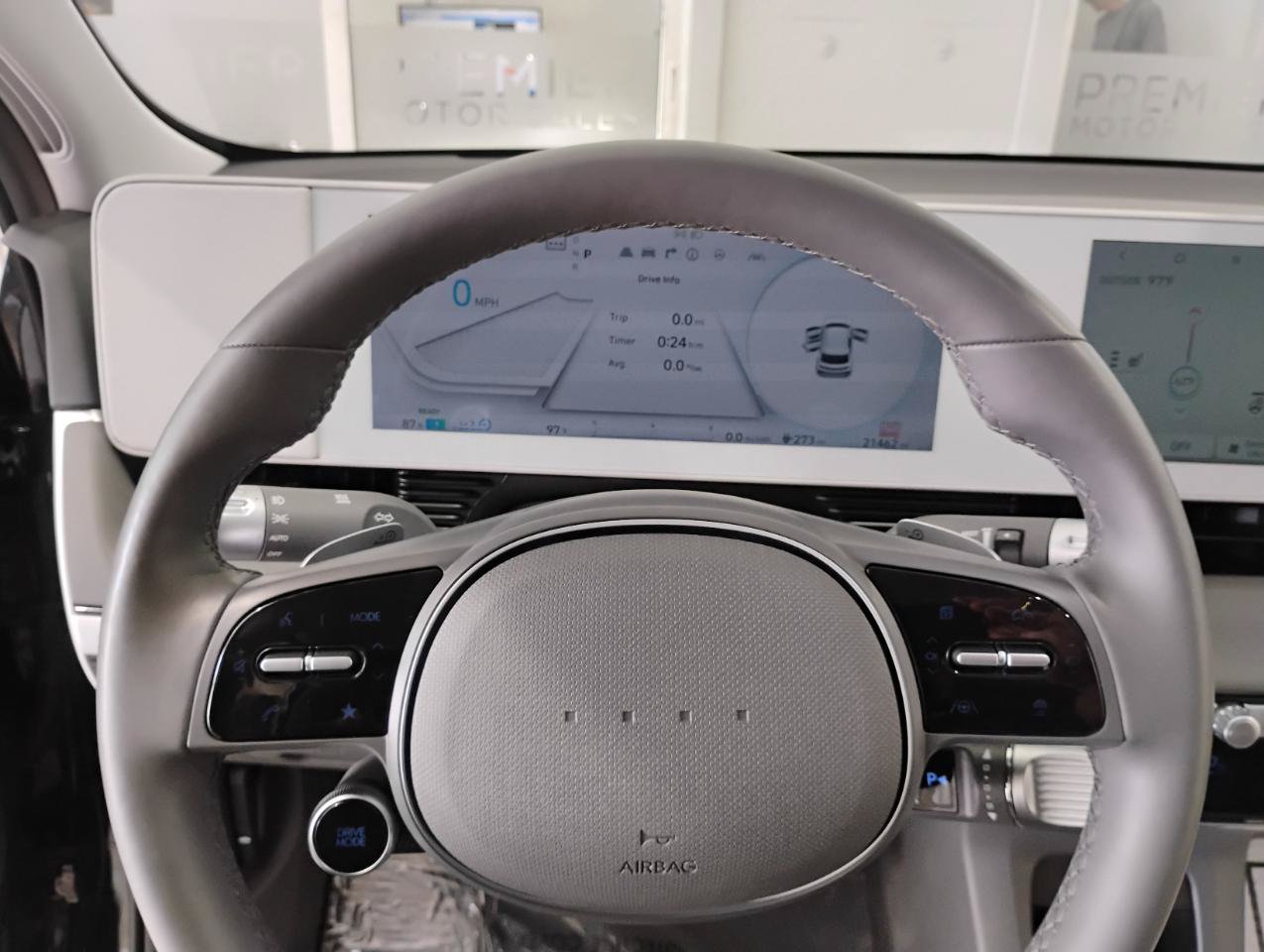 Used 2024 Hyundai Ioniq 5 SEL RWD image 70