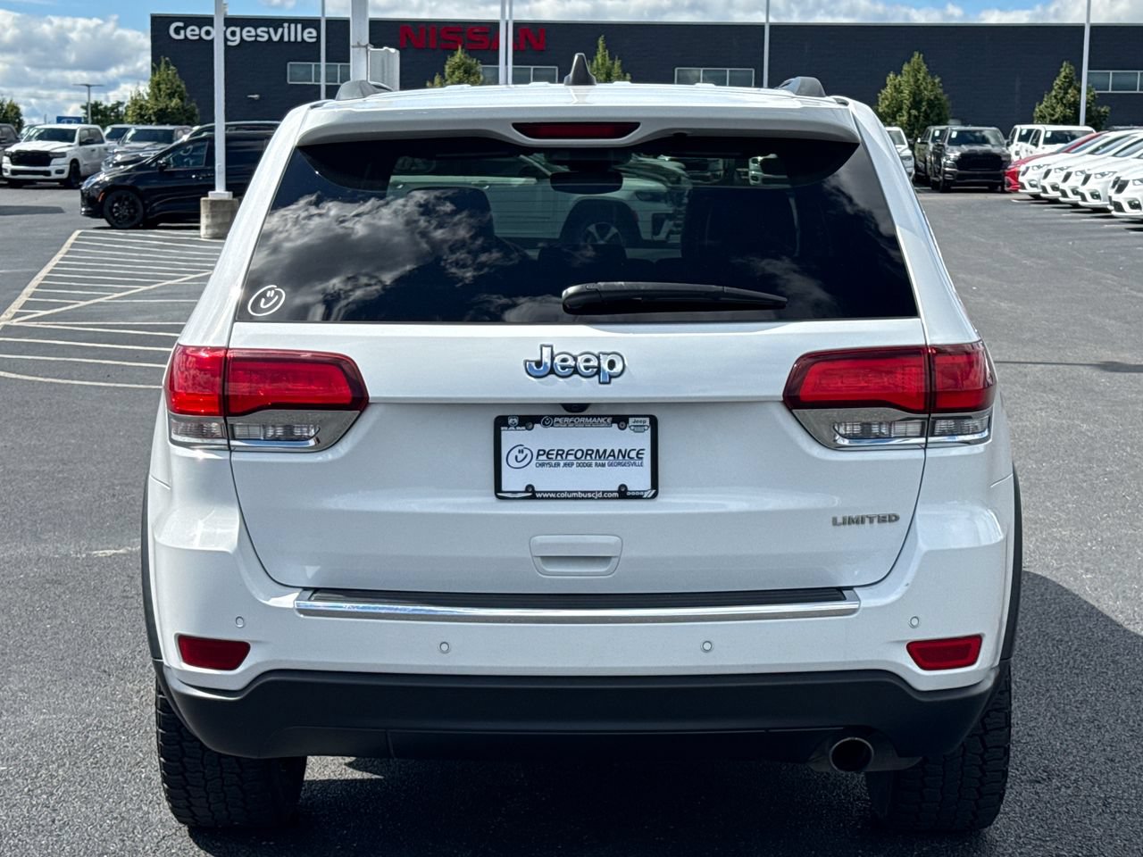 Used 2020 Jeep Grand Cherokee Limited w/ Luxury Group II RWD image 4
