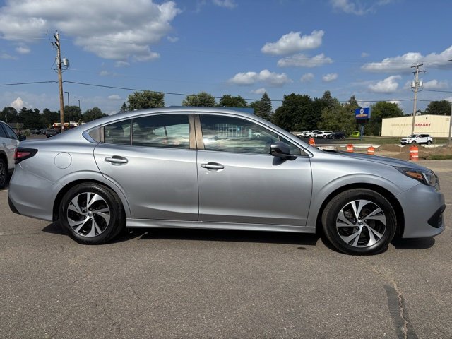 Used 2022 Subaru Legacy Premium image 8