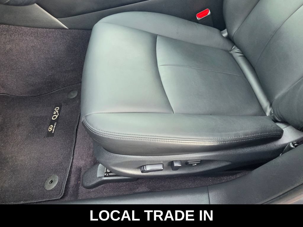 Used 2019 INFINITI Q50 Luxe w/ Essential Package (3.0T Luxe) AWD/4WD image 14