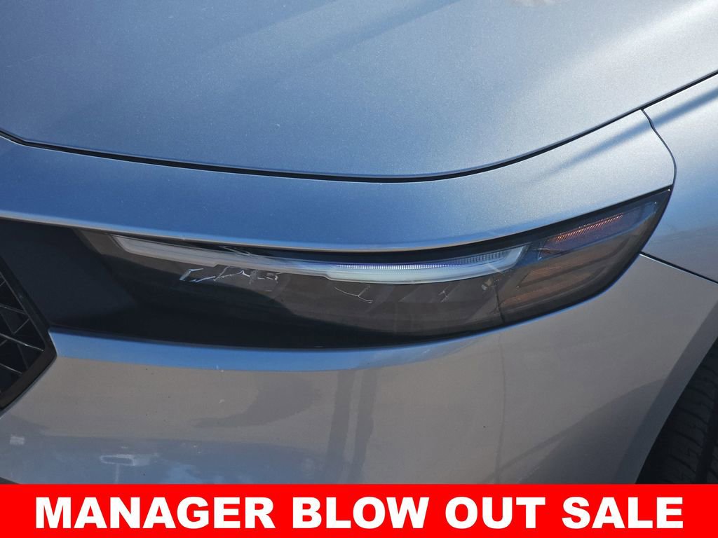 Used 2023 Honda Accord EX image 31