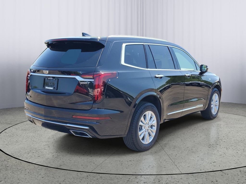 Used 2025 Cadillac XT6 Luxury AWD/4WD image 3