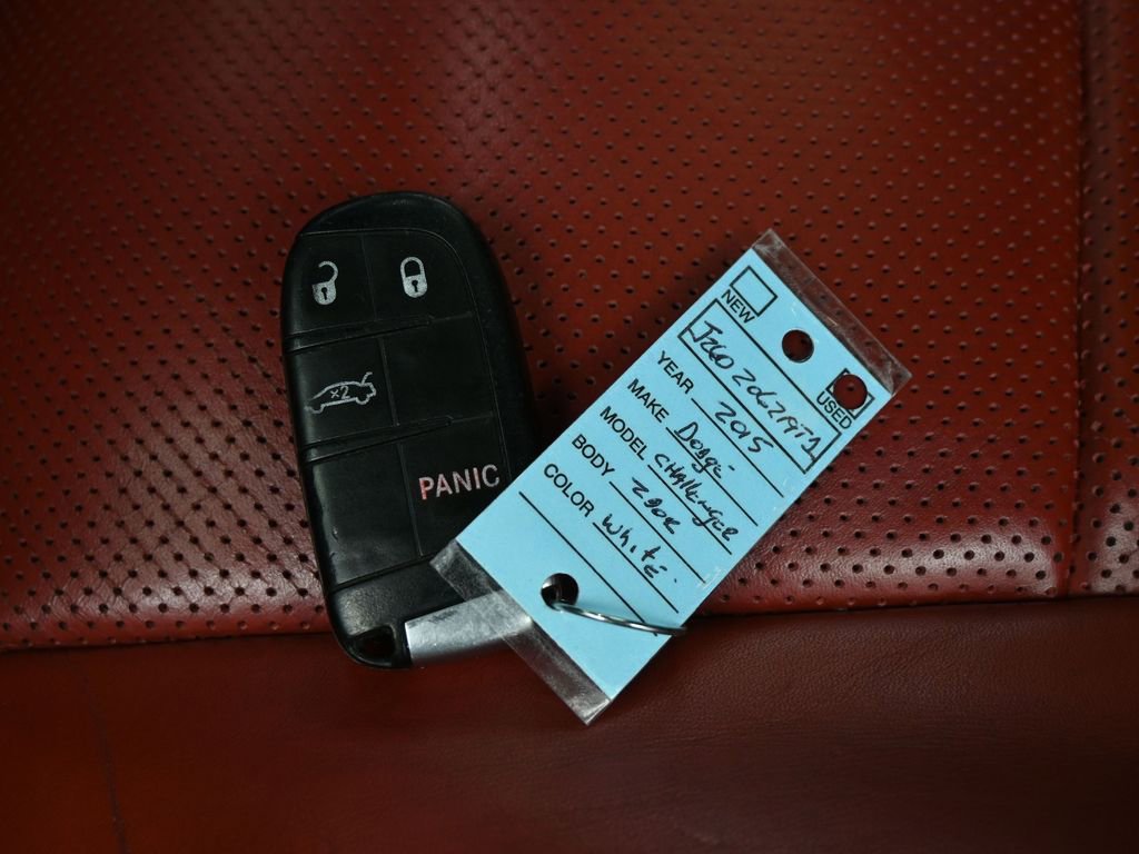 Used 2015 Dodge Challenger R/T Plus image 30