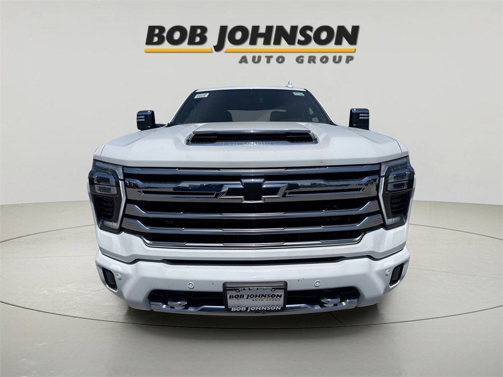 New 2025 Chevrolet Silverado 3500 High Country w/ LPO, Dark Essentials Package image 2