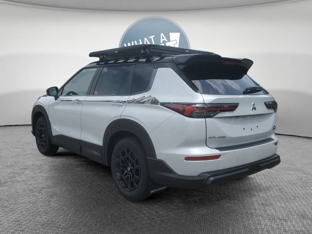 New 2026 Mitsubishi Outlander AWD image 6