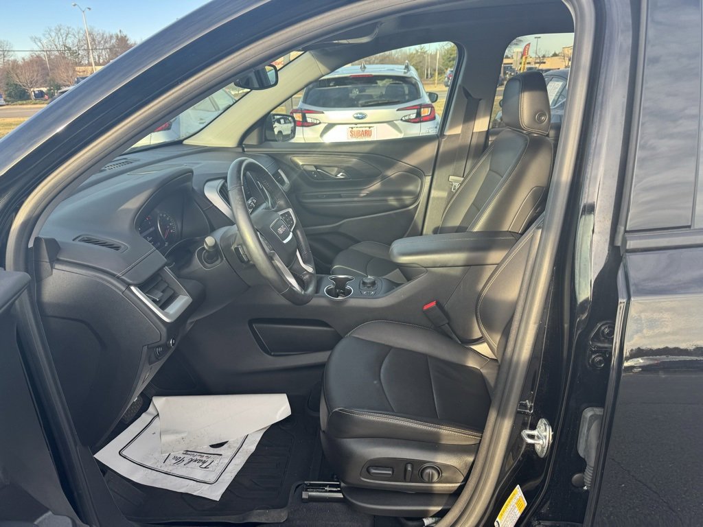 Used 2021 GMC Terrain SLT w/ Infotainment Package II image 10