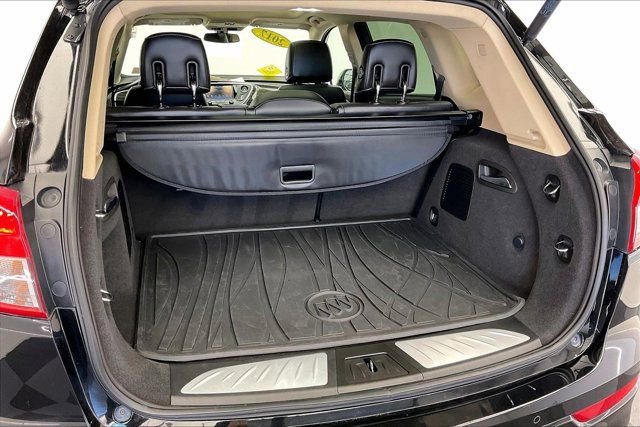 Used 2017 Buick Envision Essence image 26