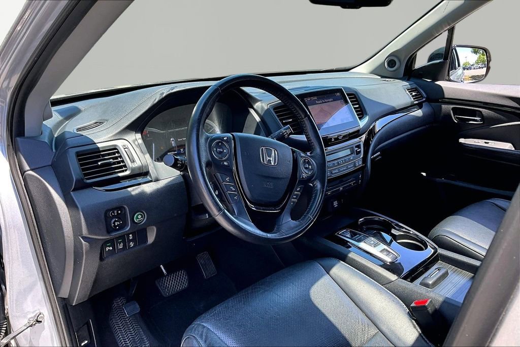 Used 2018 Honda Pilot Elite image 14