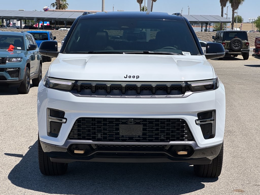 New 2026 Jeep Grand Wagoneer 4WD image 12