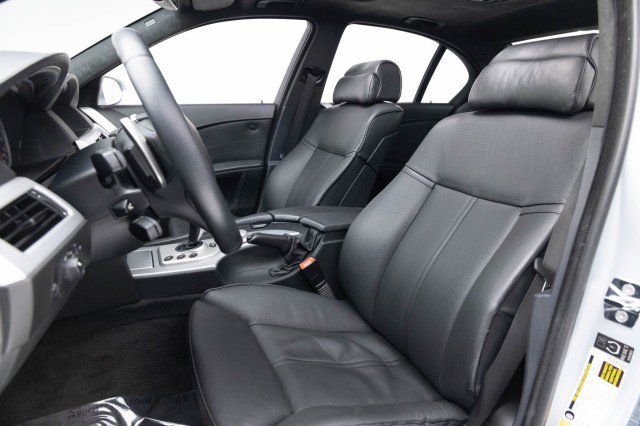 Used 2006 BMW M5 image 8