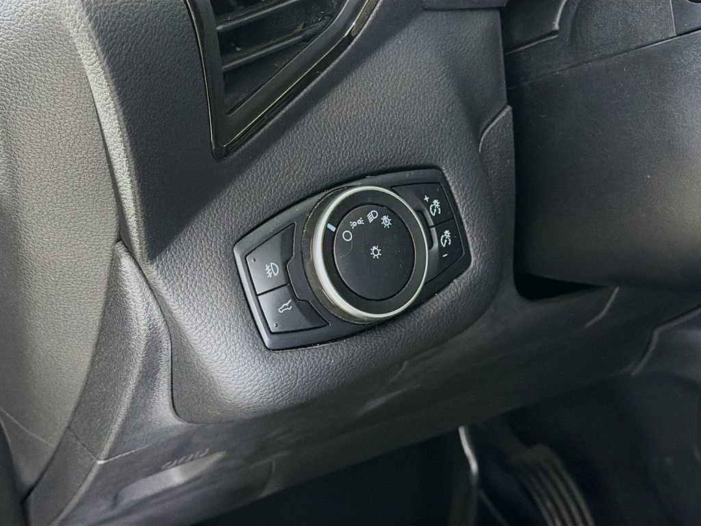 Used 2017 Ford Escape Titanium FWD image 12