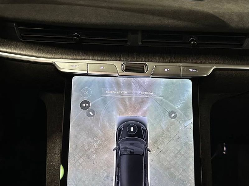 Used 2025 Lucid Air Grand Touring image 32