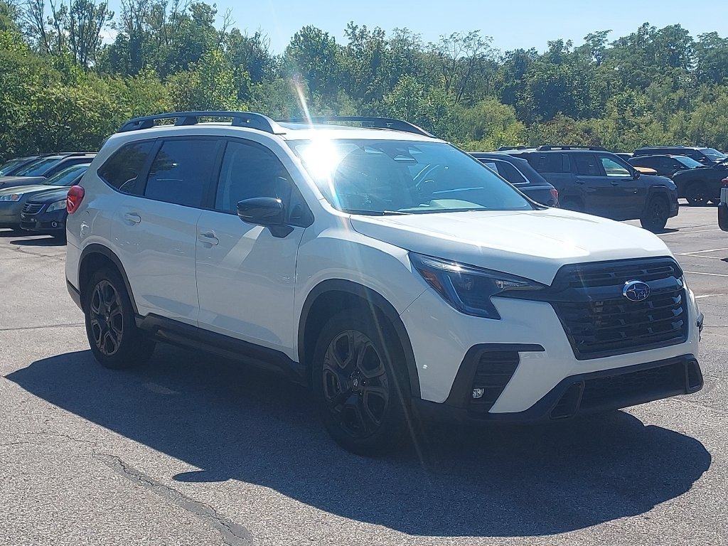 Used 2024 Subaru Ascent Onyx Edition AWD/4WD image 10