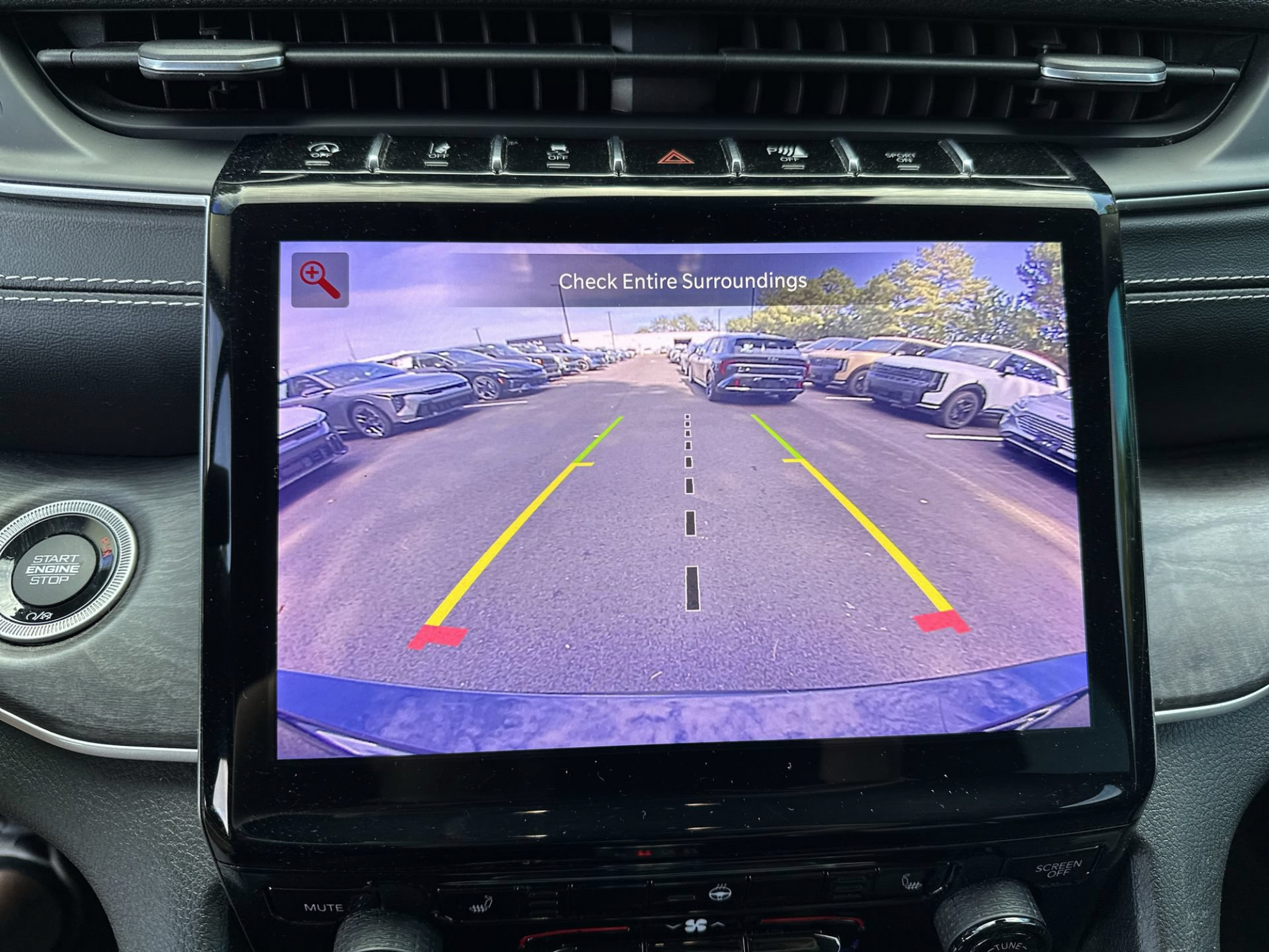 Used 2022 Jeep Grand Cherokee L Limited RWD image 22