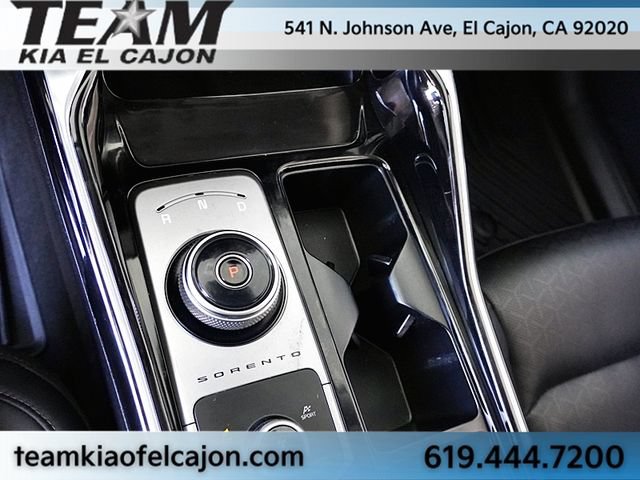 Certified 2022 Kia Sorento SX w/ Panoramic Sunroof Package AWD/4WD image 34