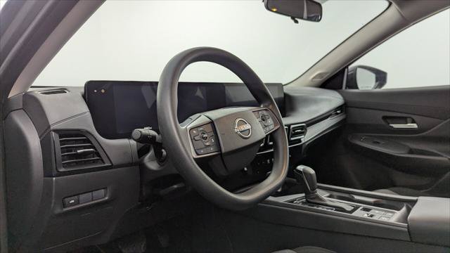 Used 2026 Nissan Sentra SV w/ Floor Mat Package FWD image 23