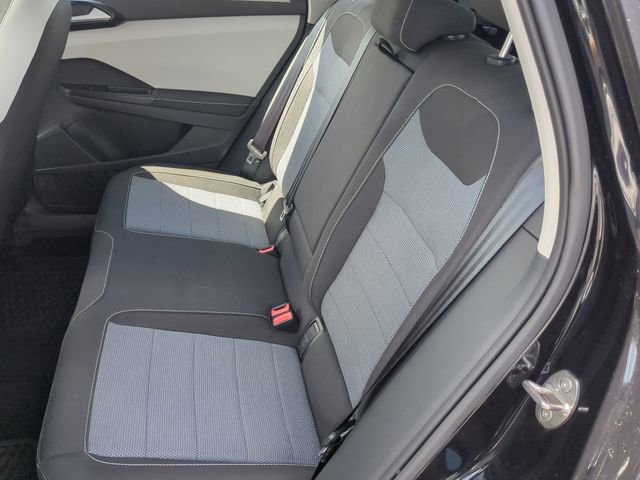 Certified 2025 Volkswagen Taos S AWD/4WD image 15
