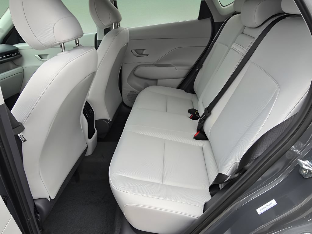 Used 2026 Hyundai Kona SEL Sport AWD/4WD image 15