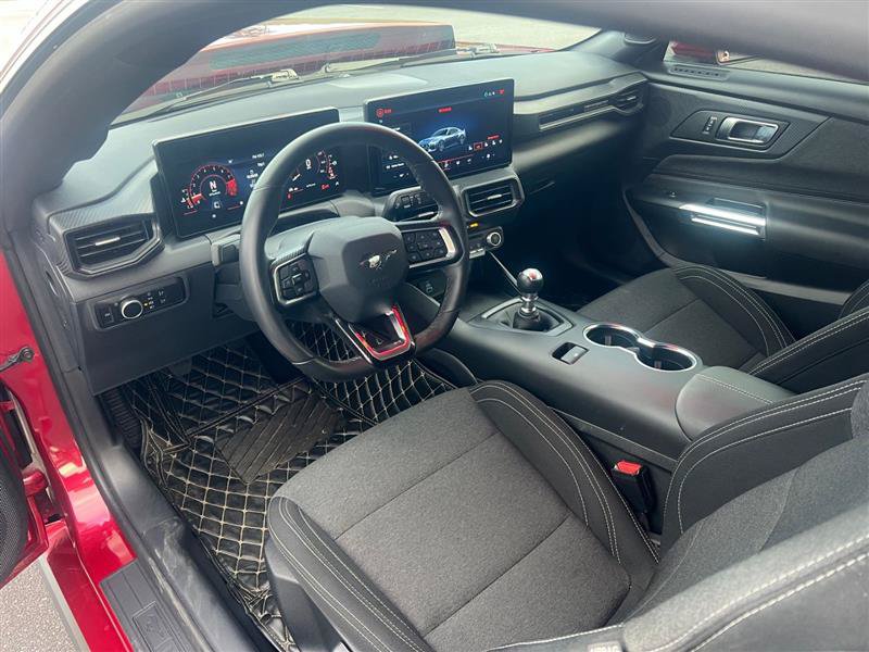 Used 2024 Ford Mustang GT RWD image 8