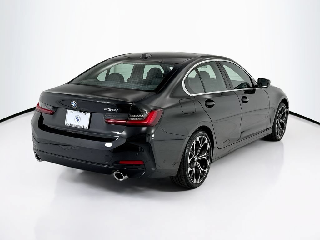 Certified 2026 BMW 330i Sedan w/ Premium Package RWD image 5