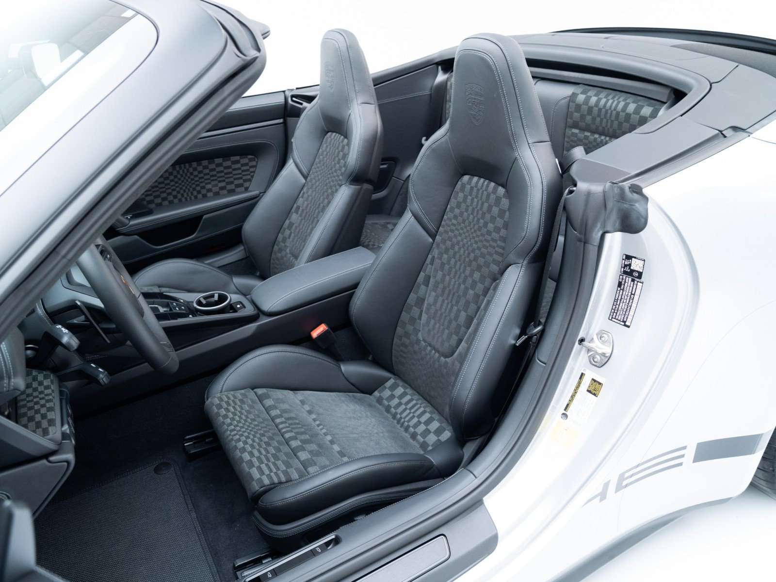 Certified 2026 Porsche 911 GTS image 5