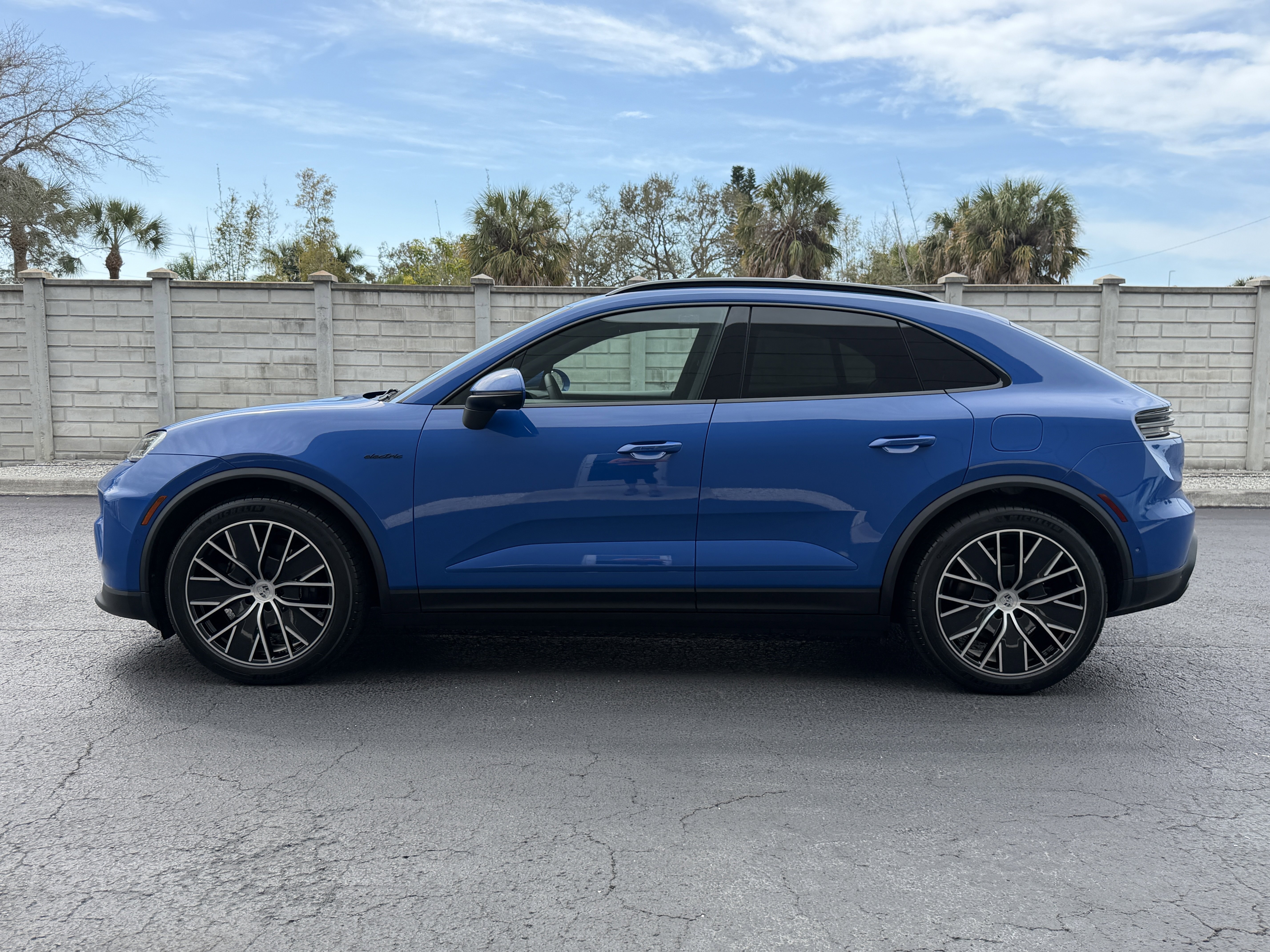 New 2026 Porsche Macan Electric image 2