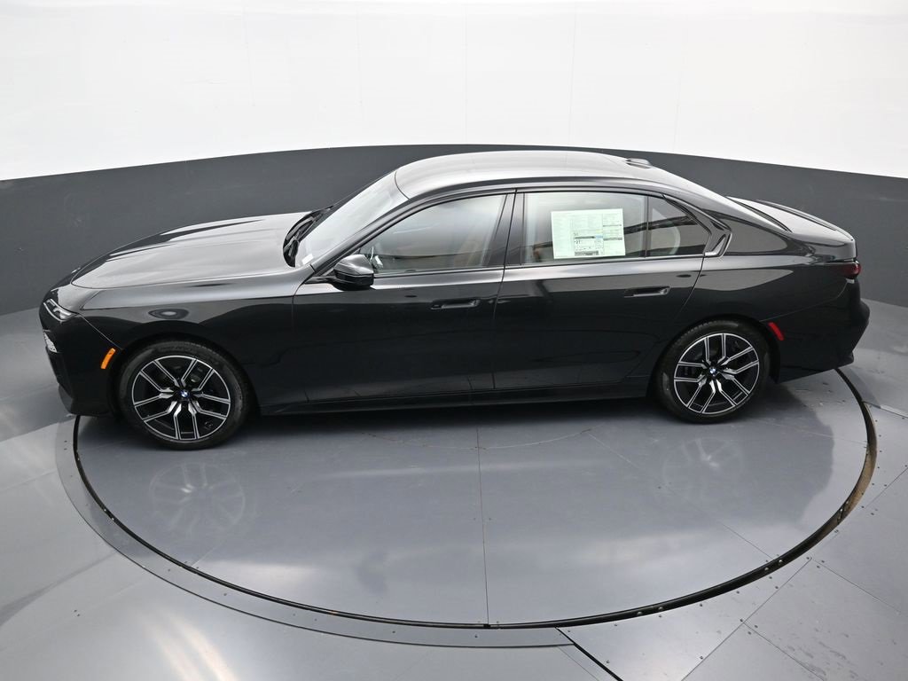 New 2026 BMW 740i xDrive image 42
