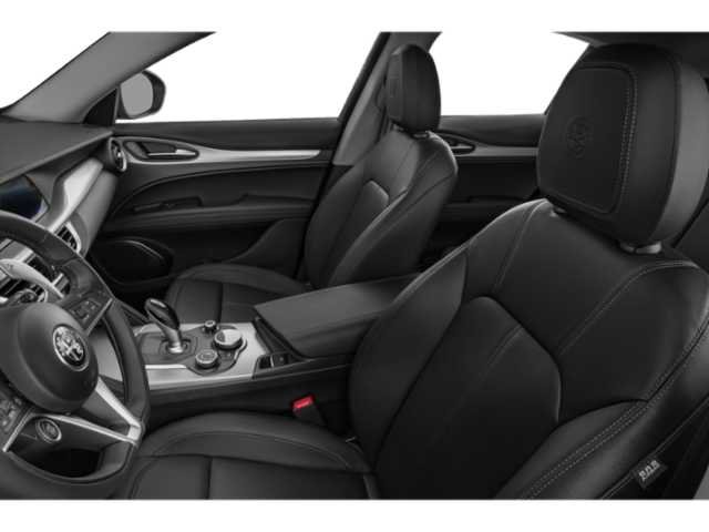 Used 2018 Alfa Romeo Stelvio Ti image 6