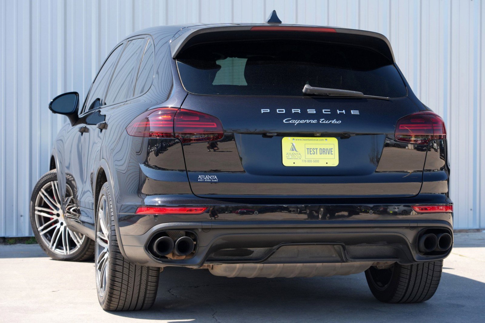 Used 2017 Porsche Cayenne Turbo image 5