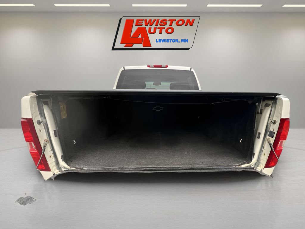 Used 2013 Chevrolet Silverado 1500 LTZ w/ LTZ White Diamond Edition image 22