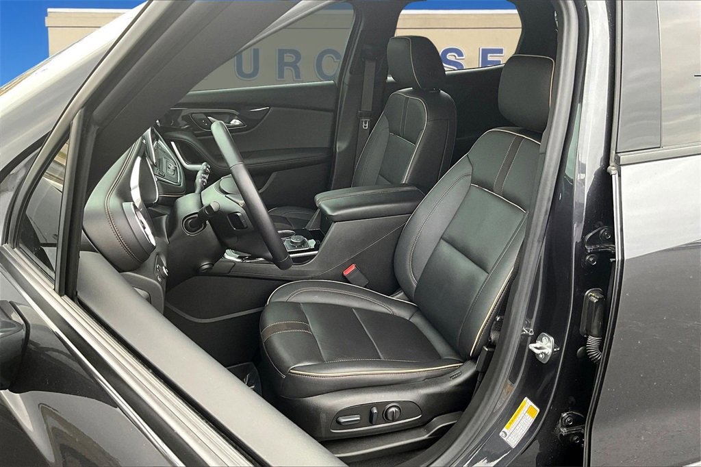 Used 2022 Chevrolet Blazer Premier w/ Enhanced Convenience Package image 20