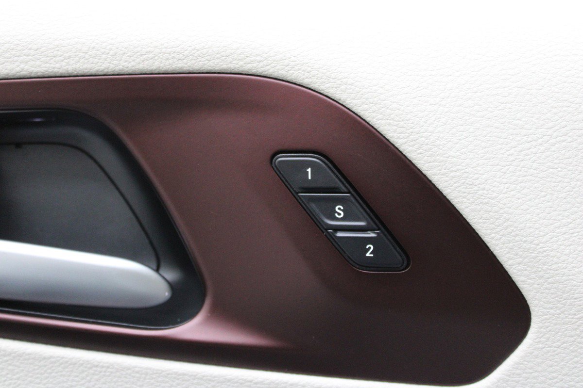 Used 2018 Chrysler Pacifica Limited w/ Advanced Safetytec Group FWD image 20