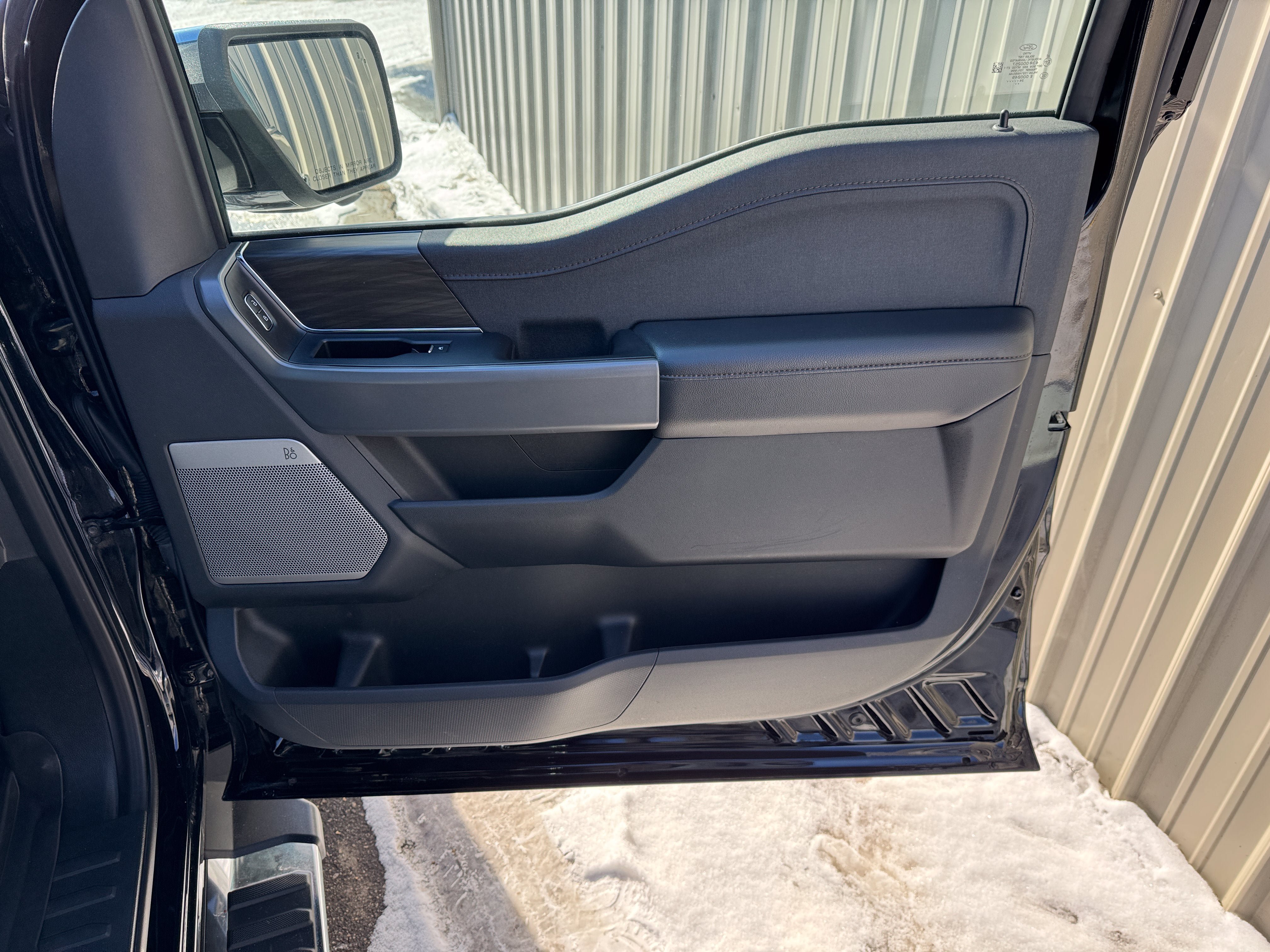 Used 2024 Ford F150 Lariat w/ Bed Utility Package AWD/4WD image 30