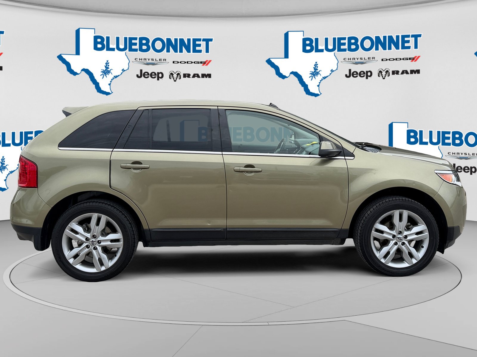 Used 2013 Ford Edge Limited FWD image 4
