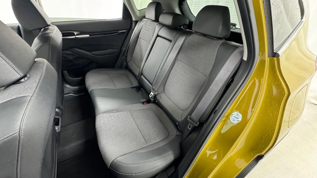 Used 2024 Kia Seltos S image 12