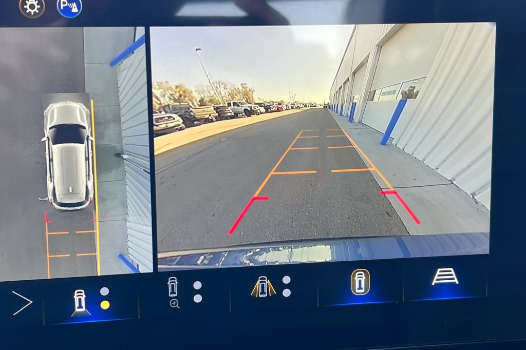 New 2026 Chevrolet Equinox RS image 17