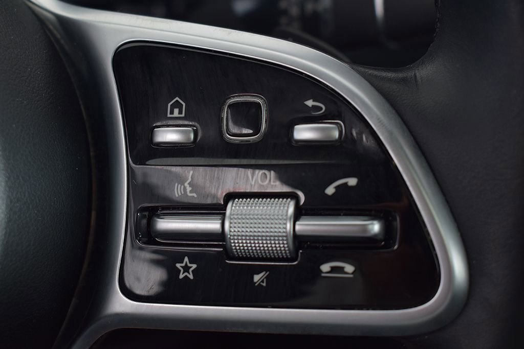 Certified 2020 Mercedes-Benz E 350 4MATIC Sedan image 17