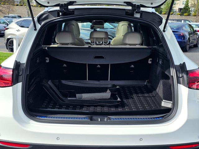 Certified 2026 Mercedes-Benz GLC 300 4MATIC image 12