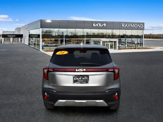 Certified 2024 Kia Seltos LX AWD/4WD image 4