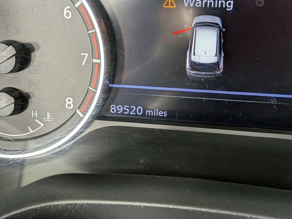 Used 2021 Nissan Rogue SV image 22