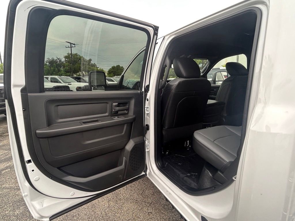 New 2026 RAM 3500 Tradesman image 37