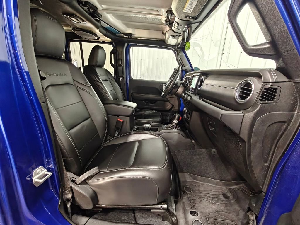 Used 2020 Jeep Wrangler Unlimited Sahara AWD/4WD image 24