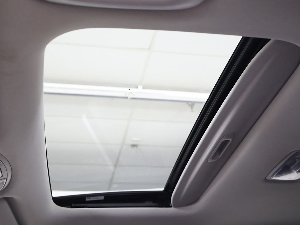 Used 2021 Hyundai Kona Limited FWD image 20